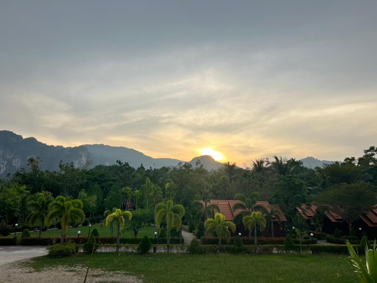 Diamond Beach Resort Ao Nam Mao Exterior foto